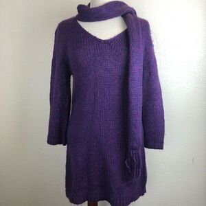 NWT Olivia Sky Purple V Neck Sweater & Scarf